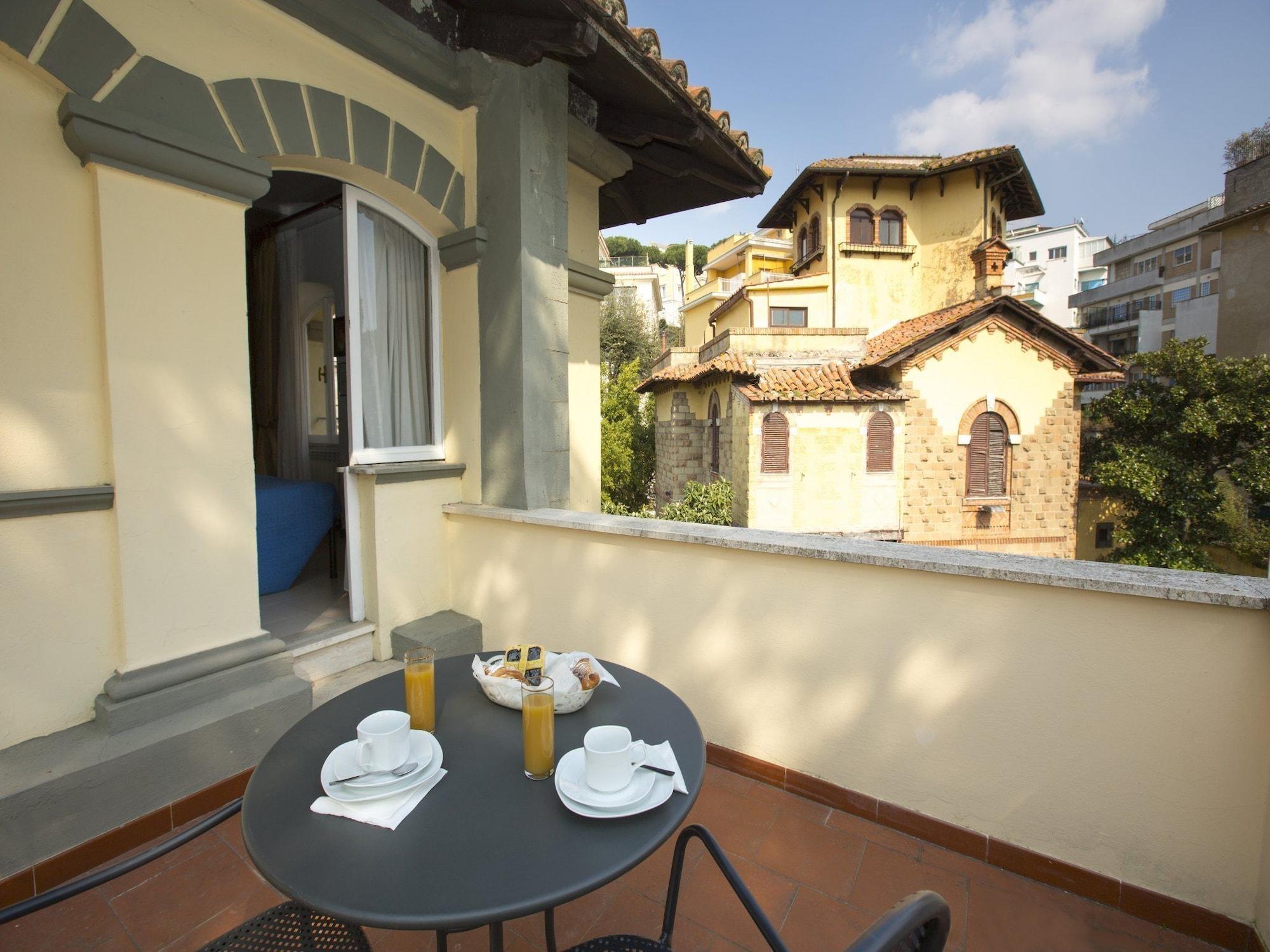 Hotel Residence Villa Tassoni Rome Exterior photo