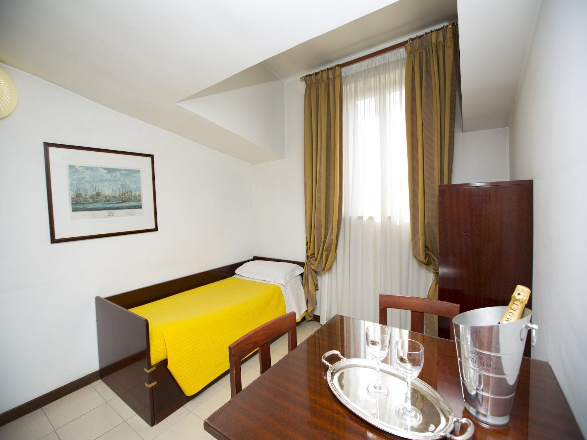Hotel Residence Villa Tassoni Rome Exterior photo