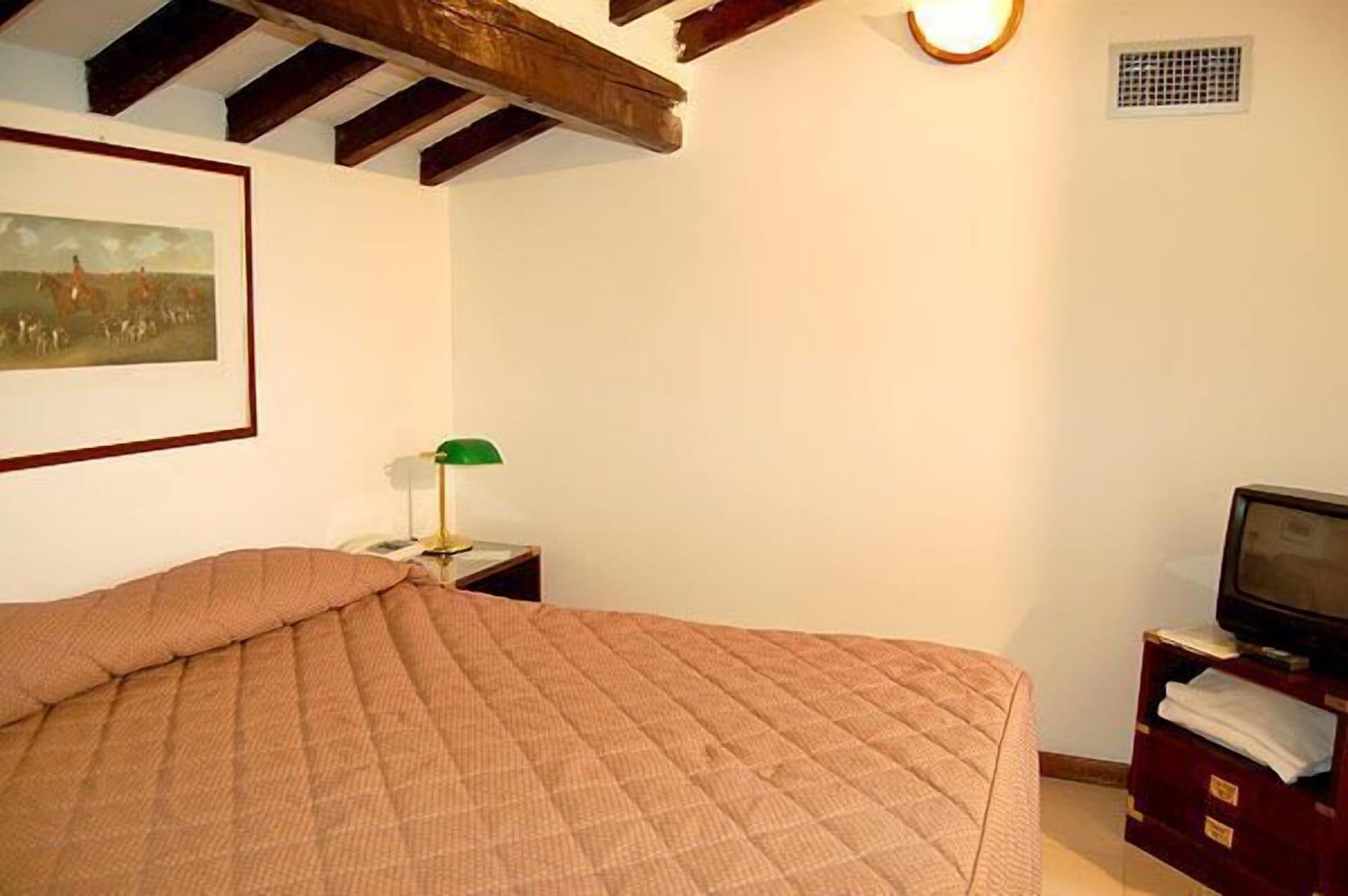 Hotel Residence Villa Tassoni Rome Exterior photo