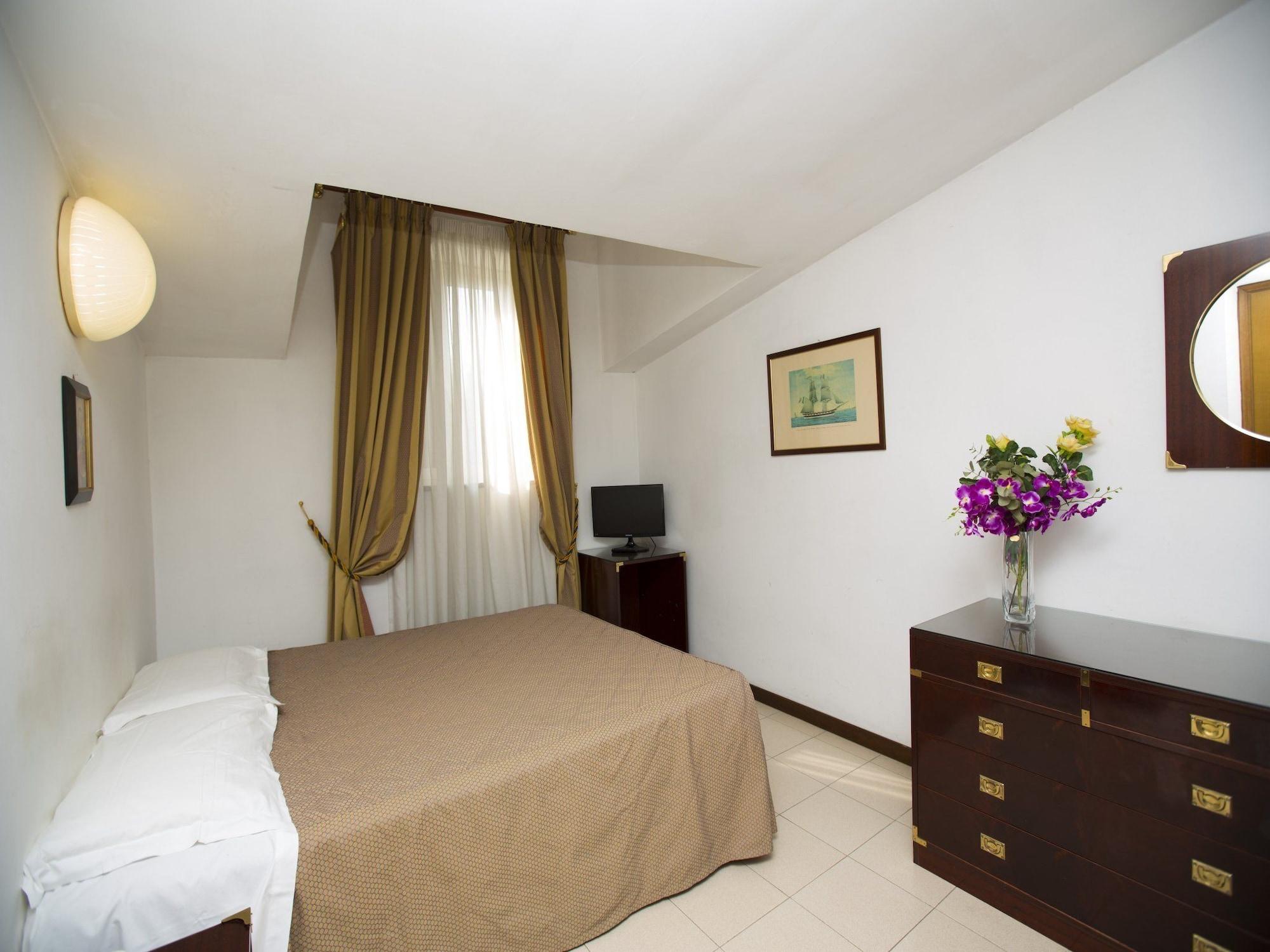 Hotel Residence Villa Tassoni Rome Exterior photo