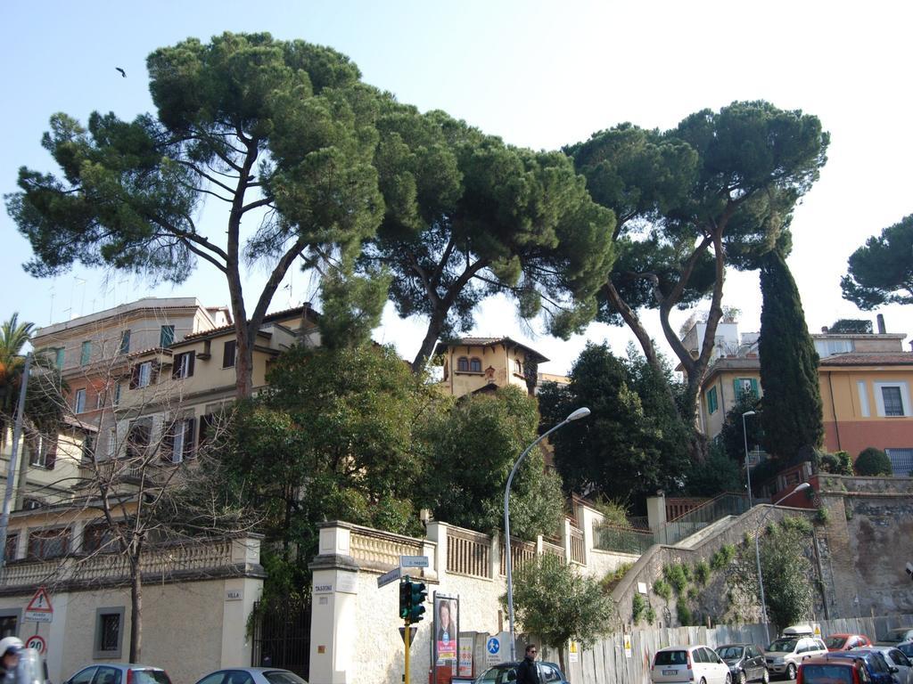 Hotel Residence Villa Tassoni Rome Exterior photo