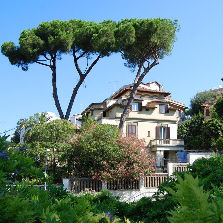 Hotel Residence Villa Tassoni Rome Exterior photo