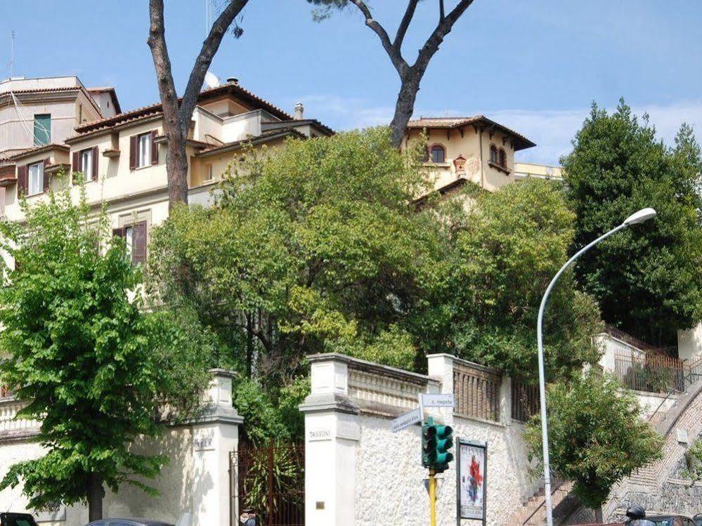 Hotel Residence Villa Tassoni Rome Exterior photo